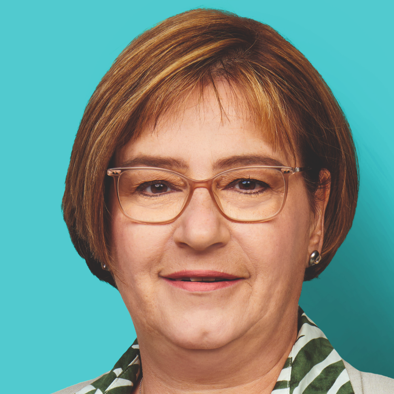  Heidi Hennig-Simbt