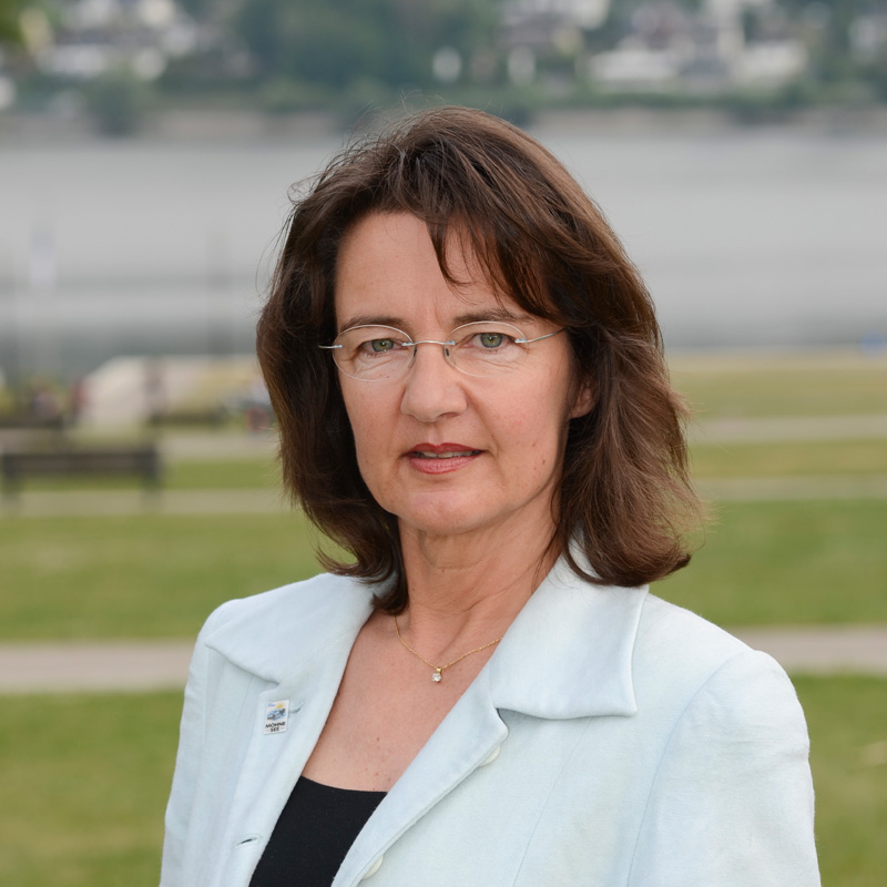  Marion Lepold
